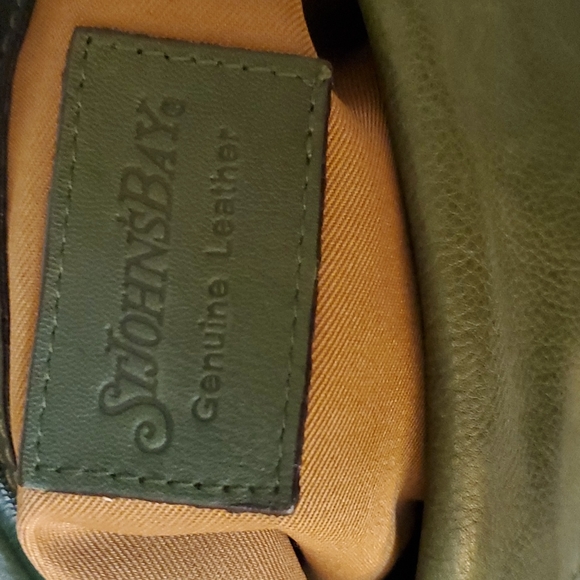 St. John's Bay leather handbag - Picture 5 of 11